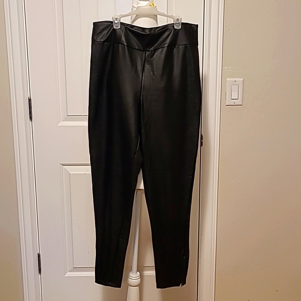 Guess Faye faux leather leggings size XL